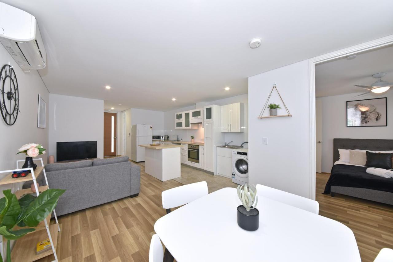 2X2 Modern Apartment Near Airport And City Perth Esterno foto