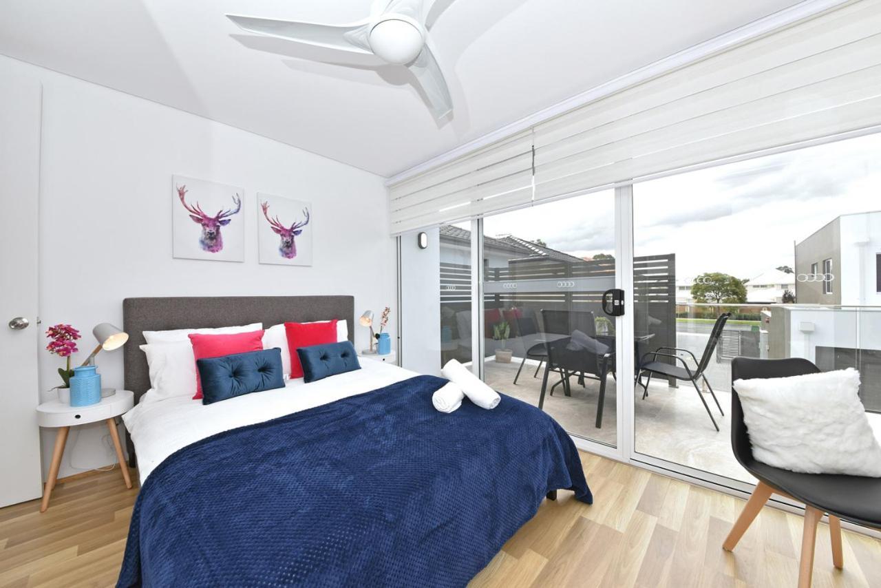 2X2 Modern Apartment Near Airport And City Perth Esterno foto
