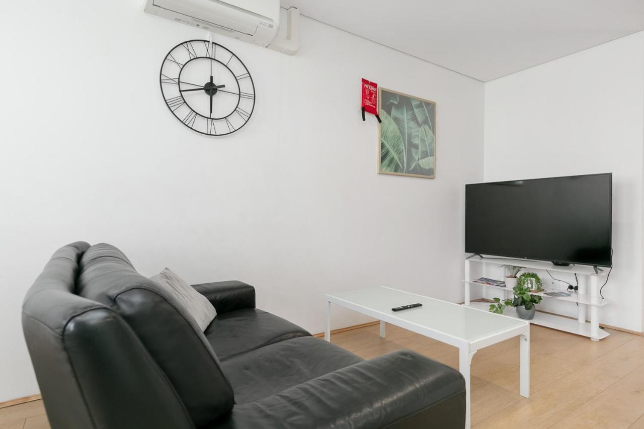 2X2 Modern Apartment Near Airport And City Perth Esterno foto