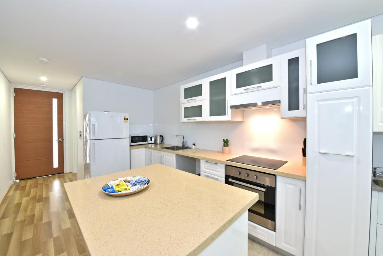 2X2 Modern Apartment Near Airport And City Perth Esterno foto