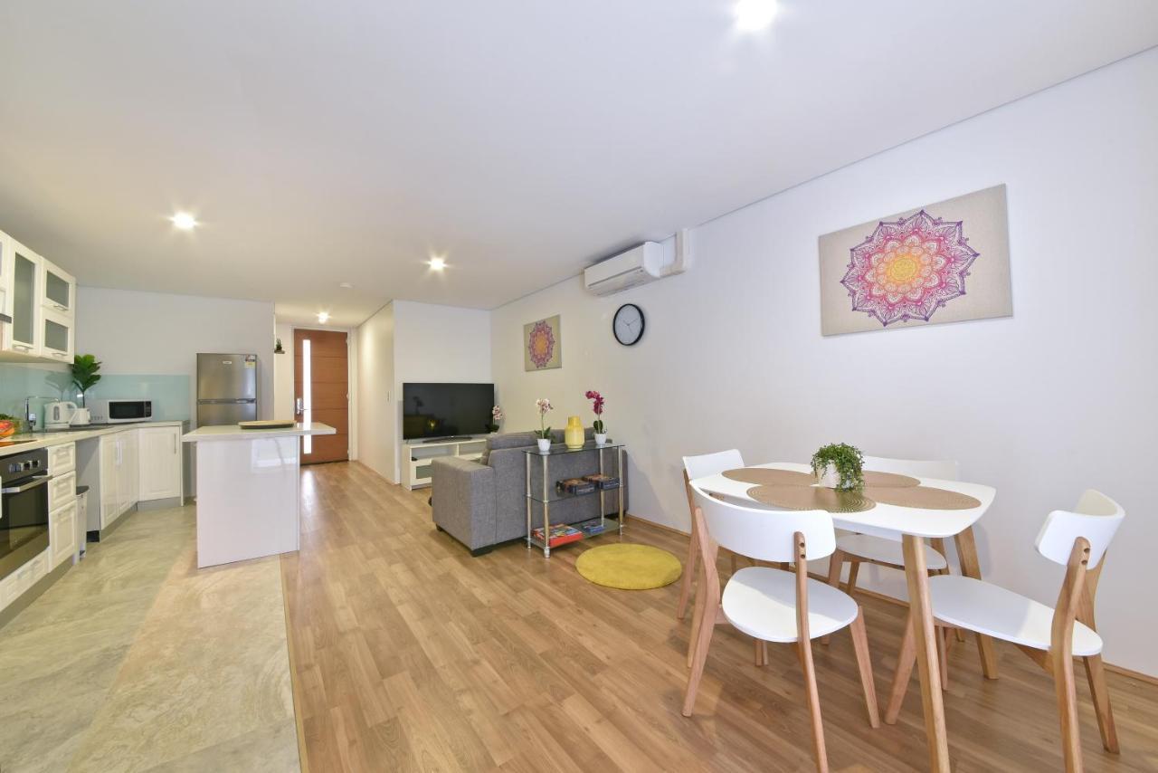 2X2 Modern Apartment Near Airport And City Perth Esterno foto