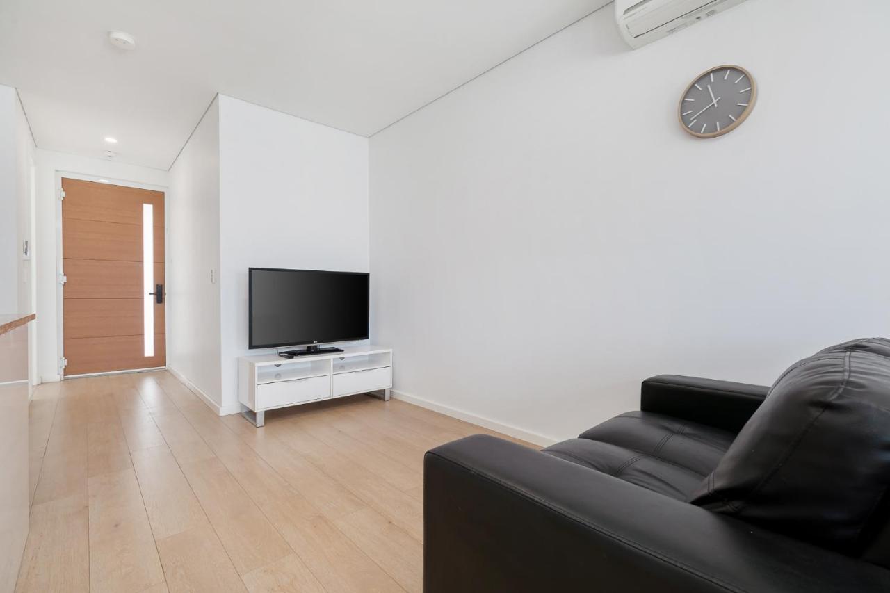 2X2 Modern Apartment Near Airport And City Perth Esterno foto